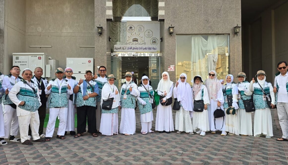 Inspiring : 4 Rekomendasi Buku Inspiratif tentang Perjalanan Umroh