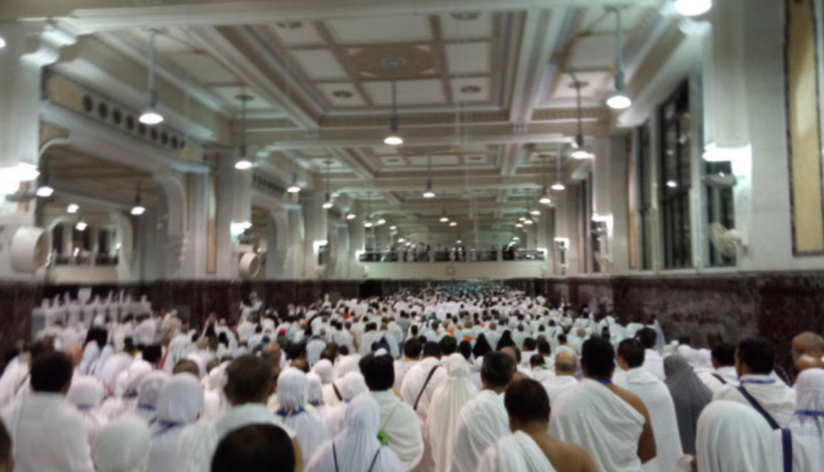 4 Cara Generasi Milenial Melakukan Ibadah Suci